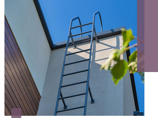 Лестницы на крышу в Ноябрьске — изготовление, монтаж, демонтаж