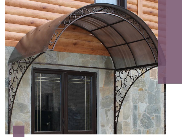 Арочные козырьки под ключ в Ноябрьске: изготовление и монтаж