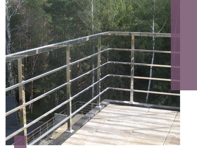 Парапеты из нержавеющей стали в Ноябрьске — изготовление и монтаж